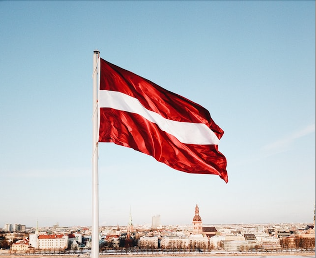 Crowdfunding-Plattformen in Lettland: beste Optionen zum Investieren