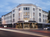 Corner Hotel VI