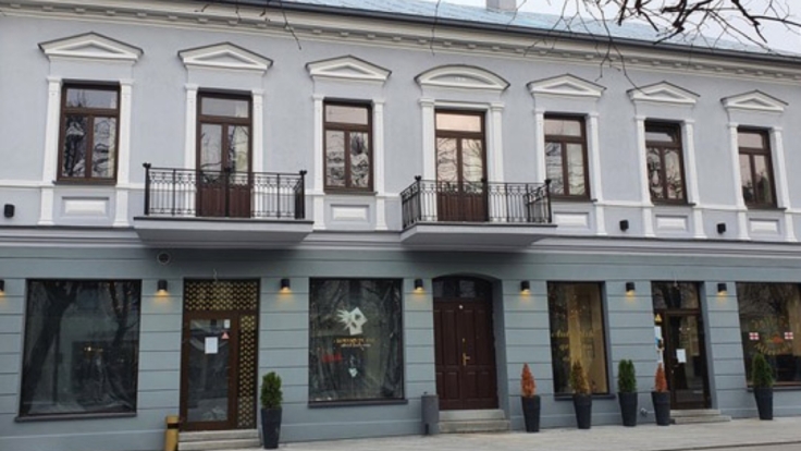 Hotel in Laisves Avenue VII