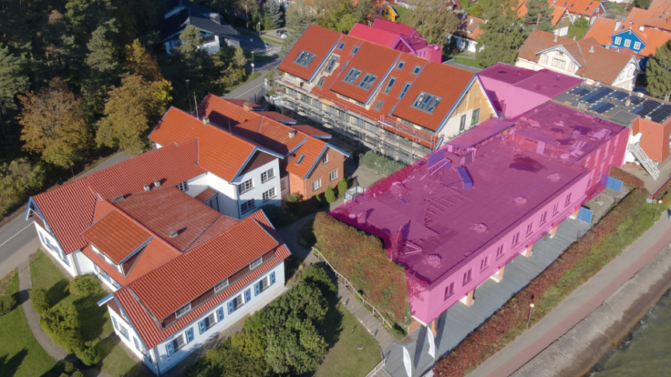 Demus Nida Development, V