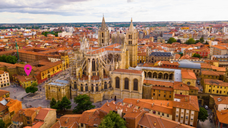 Apartments Puerta del Obispo, Leon III