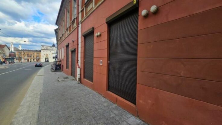 Locaux Ausros vartai st., Vilnius