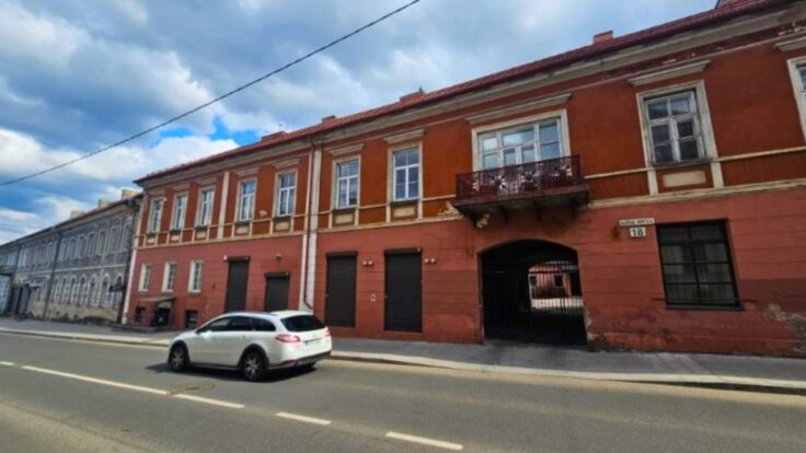 Locaux Ausros vartai st., Vilnius